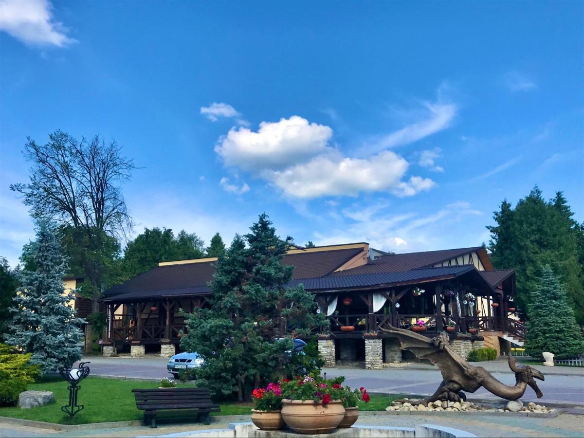 Gala Hotel Kamianets-Podilskyi Exterior foto